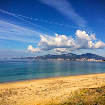 Grand T2 Standing Ajaccio Proche Centre Et Plages Vue Panoramique Parking Prive Экстерьер фото